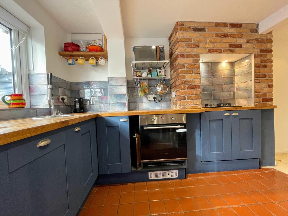 Hastings Old Town Tackleway Privileged Sea Views Whole House 3 Beds Экстерьер фото